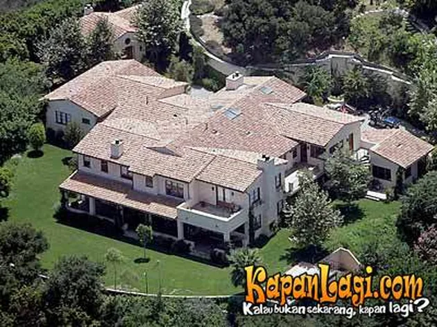 hollywood home