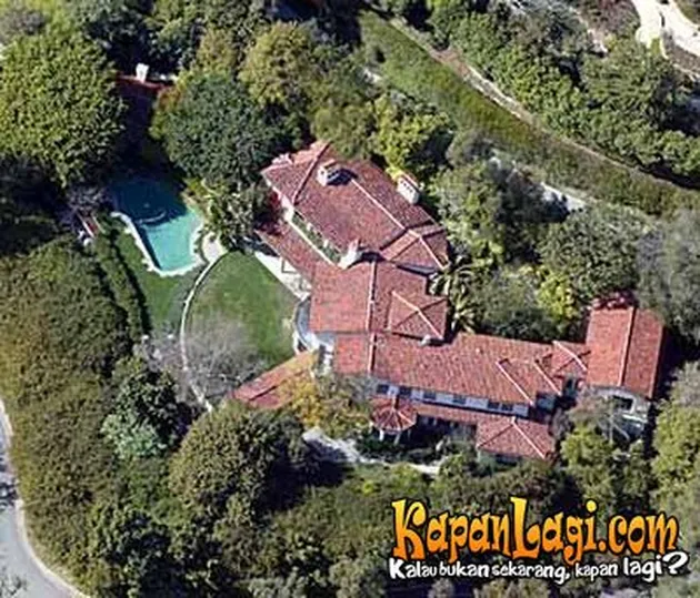 hollywood home

