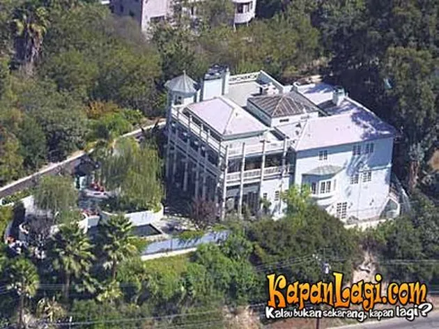 hollywood home