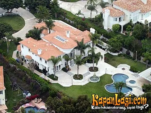 hollywood home
