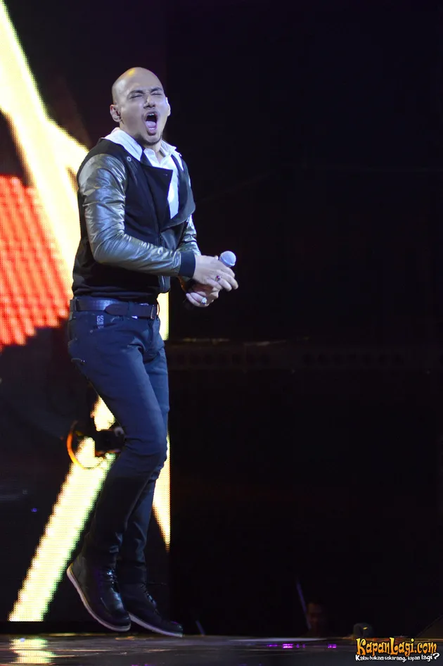 Husein Indonesian Idol