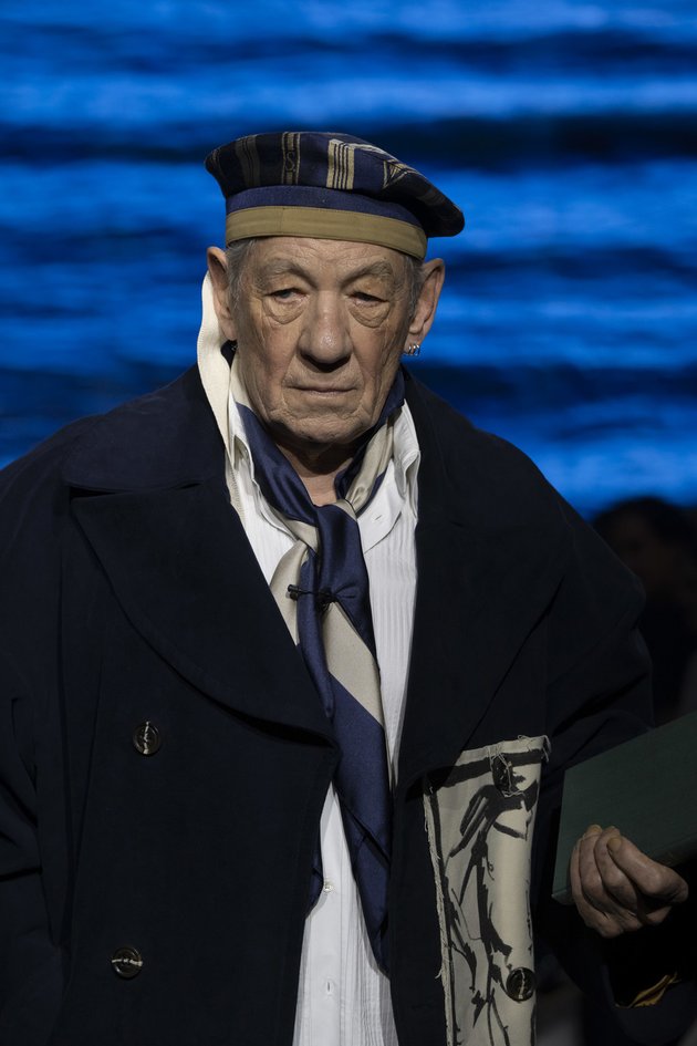 Ian McKellen Taken to Hospital After Falling During Theater Performance