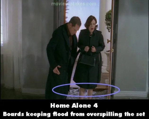 kesalahan di film home alone