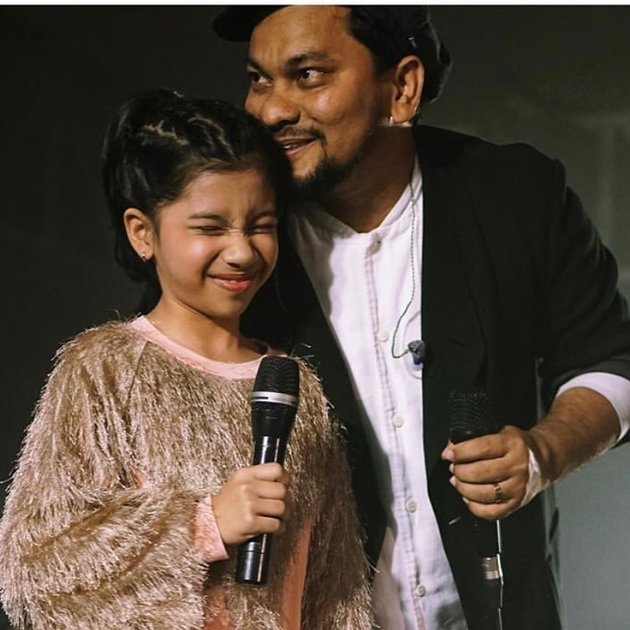 Following in Her Father's Footsteps as a Singer, Take a Look at Ayesha, Tompi's Teenage Daughter with a Golden Voice