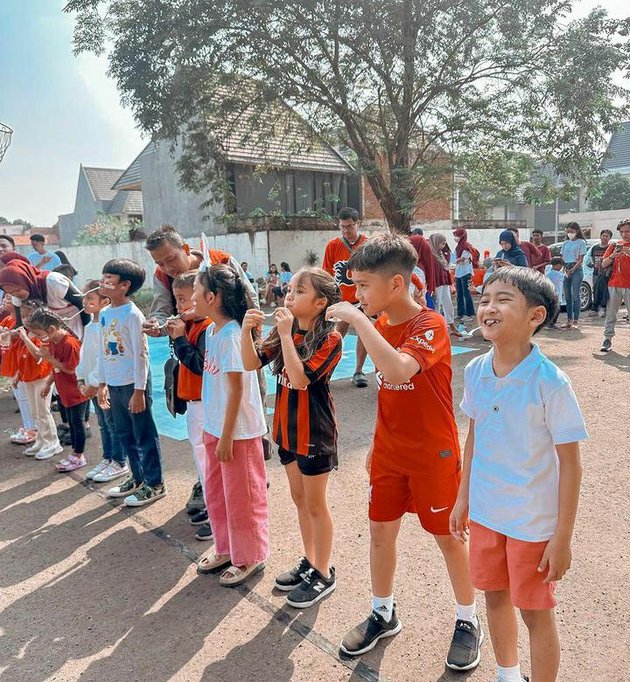 Participating in the 17th Competition, Here are 8 Photos of Gempi's Fun Celebrating Indonesian Independence Day with Gading Marten and Gisella Anastasia