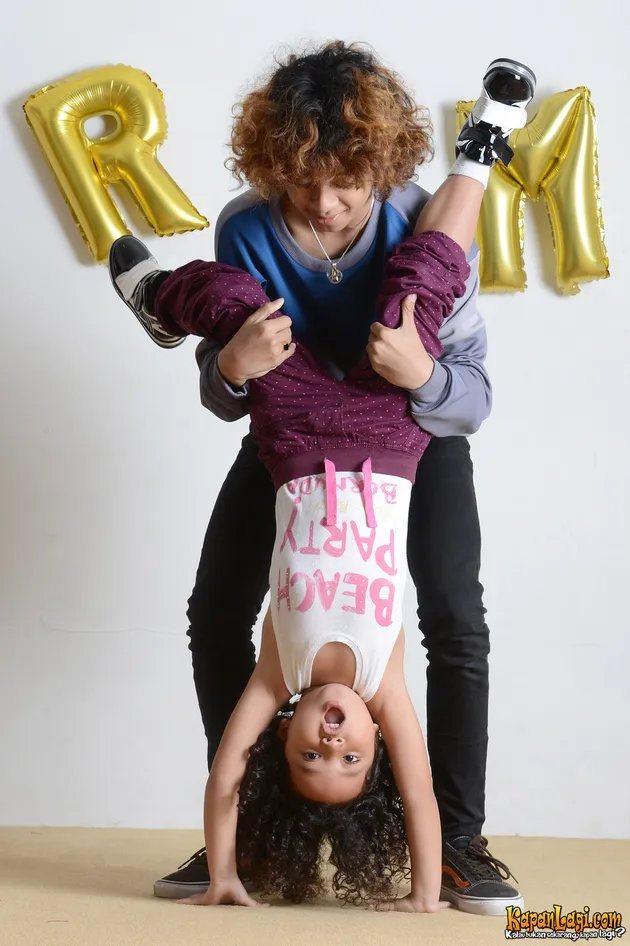 Bastian &amp; Romaria