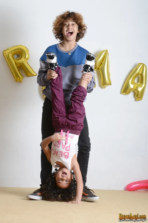 Bastian &amp; Romaria