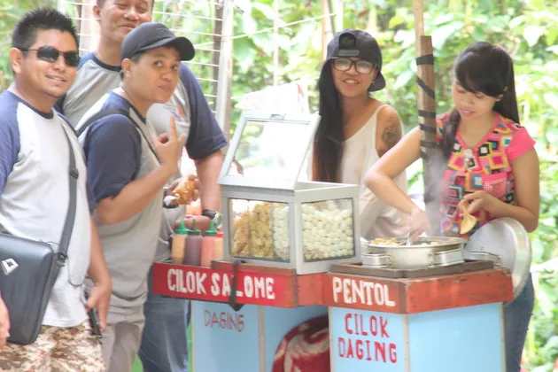 foto-foto Restu - penjual cilok bertato di Malang