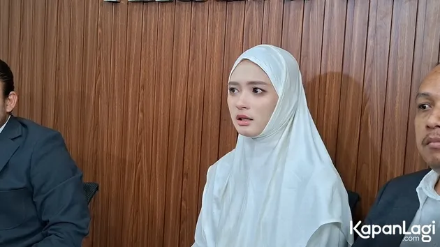 Awali dengan salam kepada wartawan