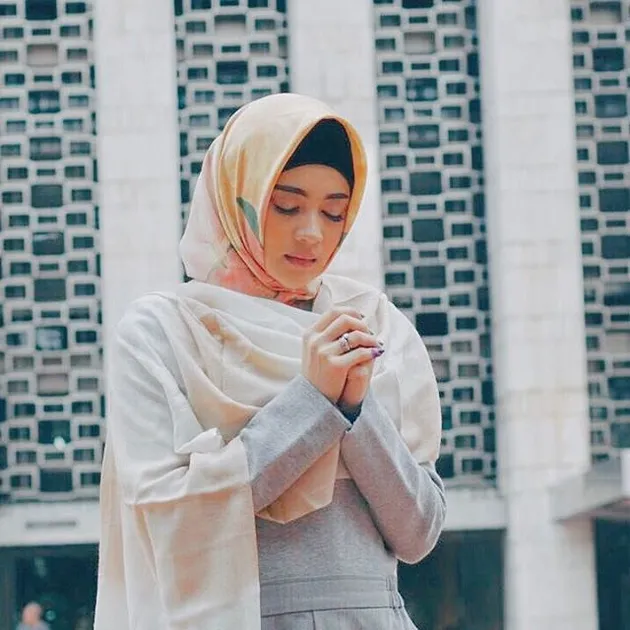 indah dewi pertiwi