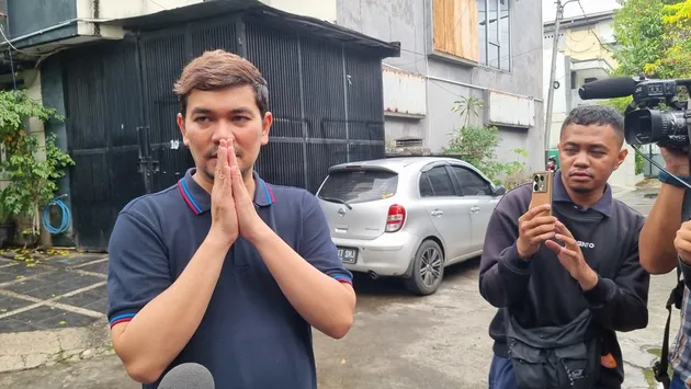 Obrolan Terakhir Indra Bekti dan Ibu Sambung