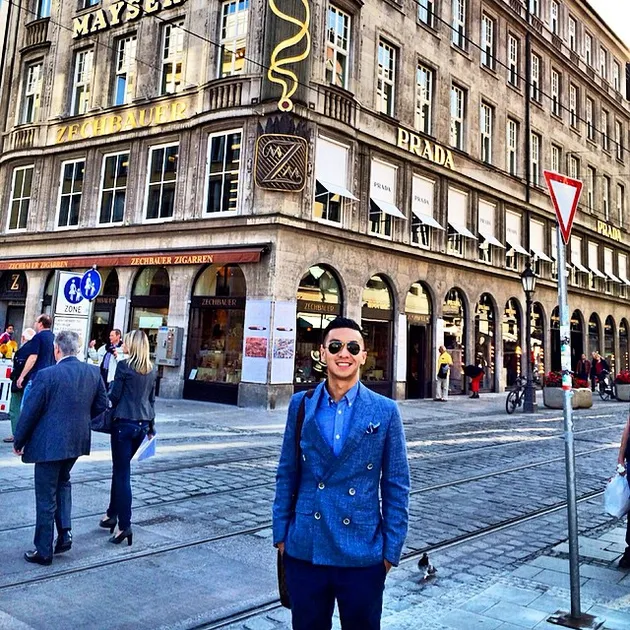 INDRA PRIAWAN - PEMILIK BLUE BIRD YANG DIDUGA PACAR PEVITA 