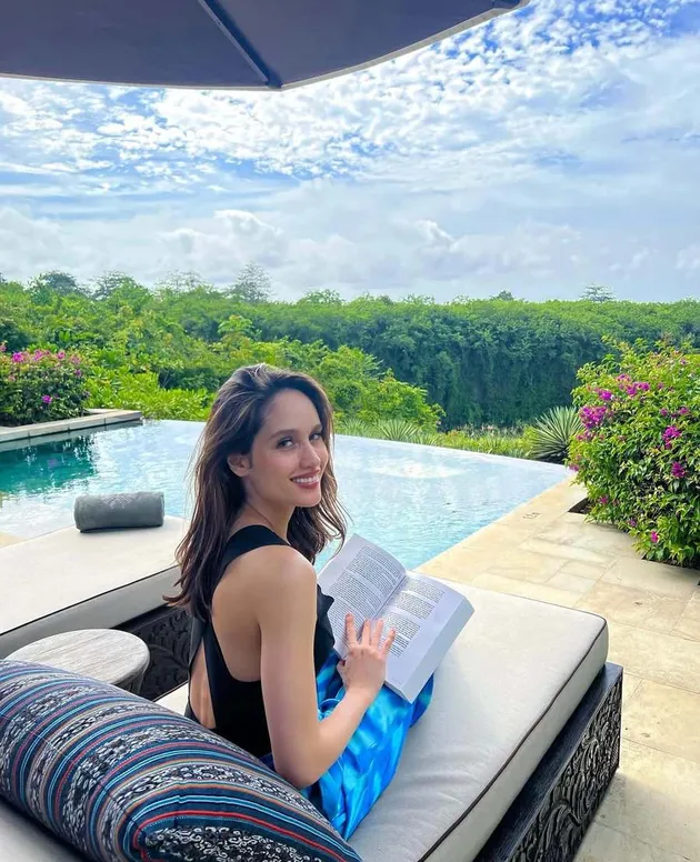 Kegiatan Pagi Hari Cinta Laura