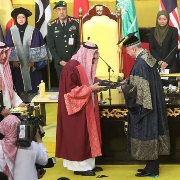 Beda Kunjungan Raja Salman