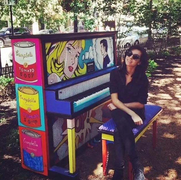 christina grimmie, foto christina grimmie, christina grimmie meninggal ditembak, finalis the voice t