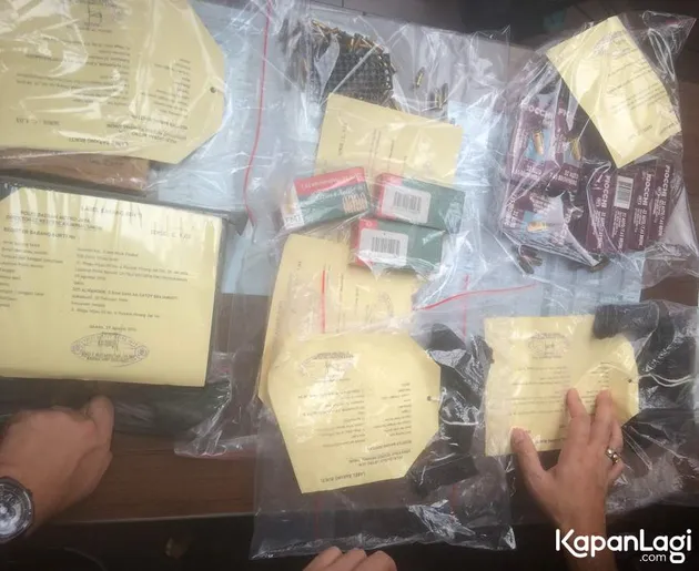 Isi Brankas Gatot Brajamusti 