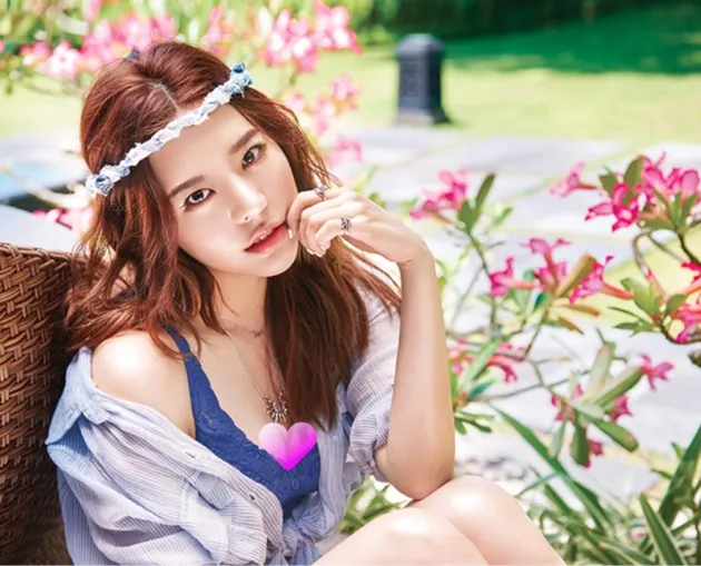 sunny girls generation, sure magazine