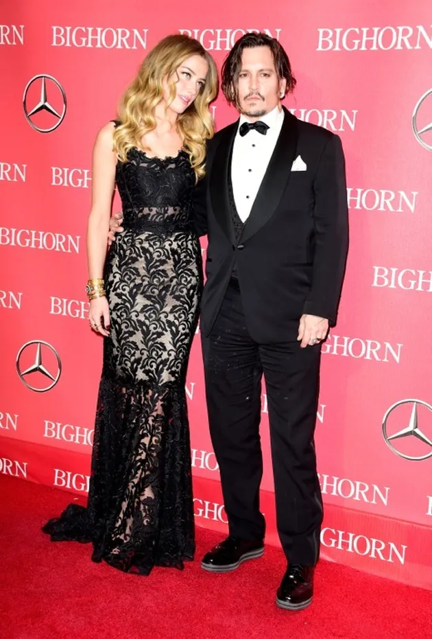 amber heard-johnny depp, johnny depp pukul amber heard, johnny depp cerai dari amber heard