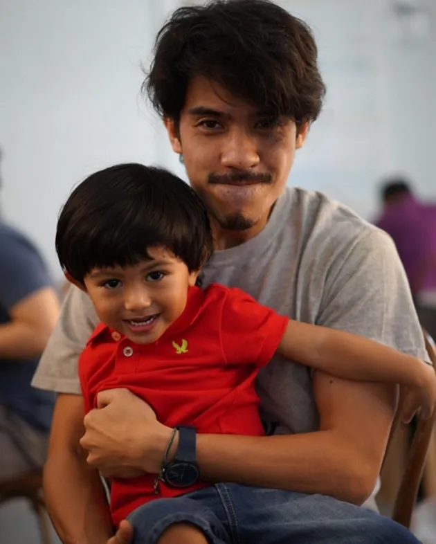 iedil putra, prisia nasution