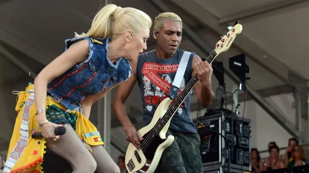 Gwen Stefani dan Tony Kanal (No Doubt) tampil juga di New Orleans Jazz Fest. Mereka tampil pada tanggal 1 Mei.