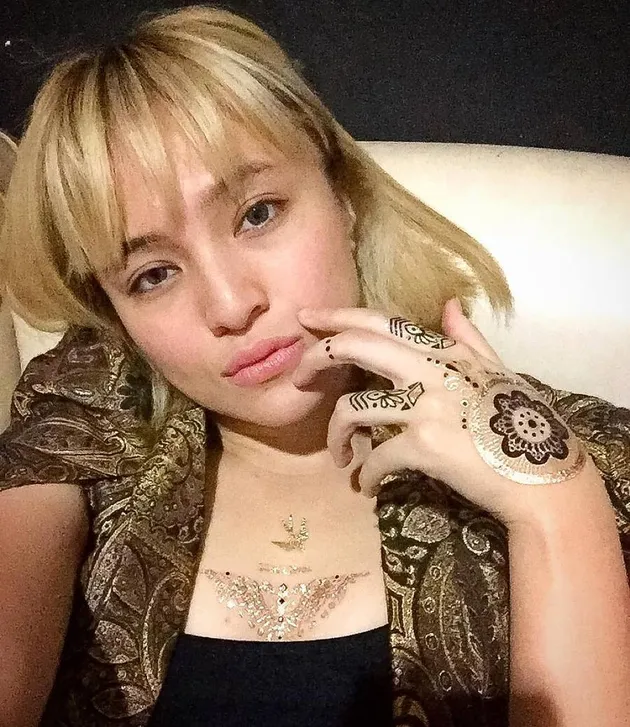 foto selfie seksi Marshanda