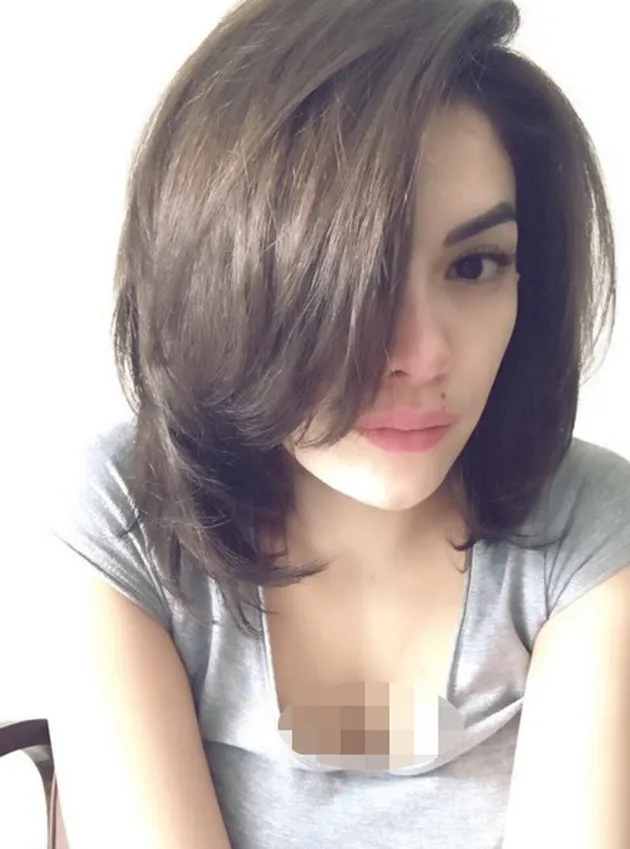 Nikita Mirzani Mirip Kate Upton