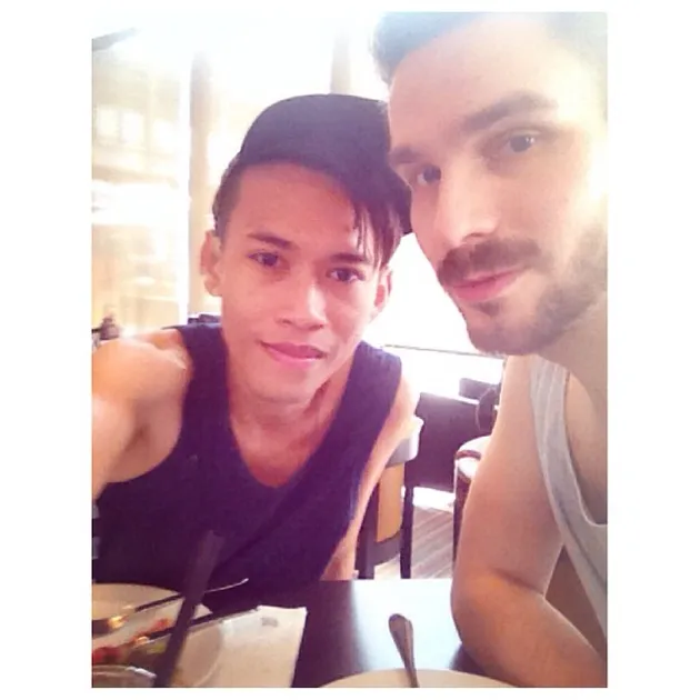 Naparuj Mond - Thorsten Mid pasangan gay Thailand
