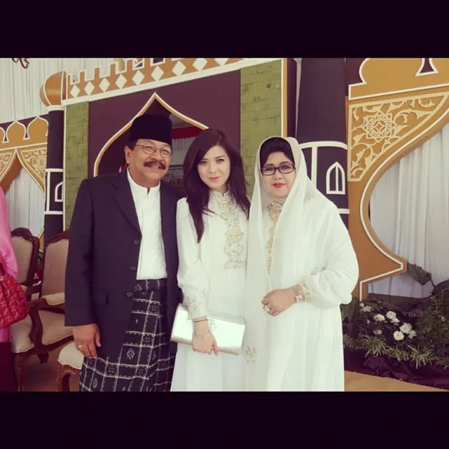 Kartika Ayu Prawitasari putri Gubernur Jatim Soekarwo