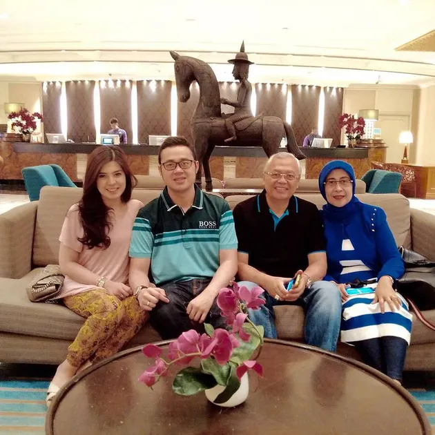 Kartika Ayu Prawitasari putri Gubernur Jatim Soekarwo