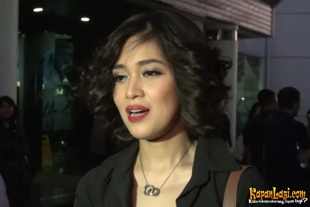 Gracia Indri 