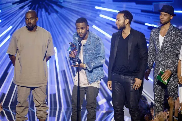 Wajah-Wajah Pemenang Dalam MTV Video Music Awards 2015