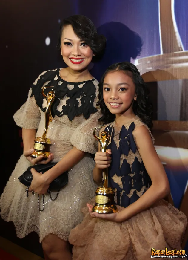 Inilah Wajah-Wajah Sumringah Para Pemenang Gelar AMI Awards 2015
