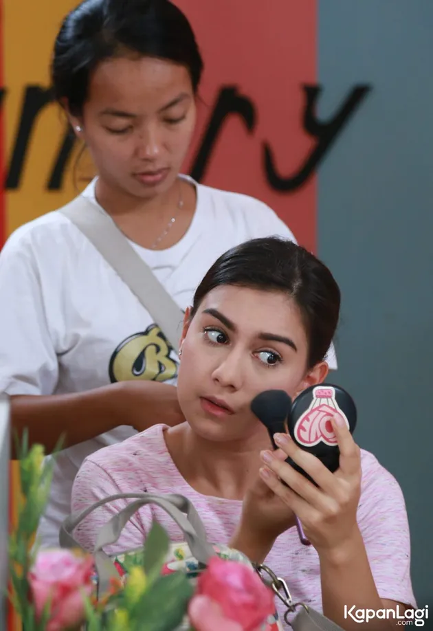 Irish Bella Make Up di Anugerah Cinta