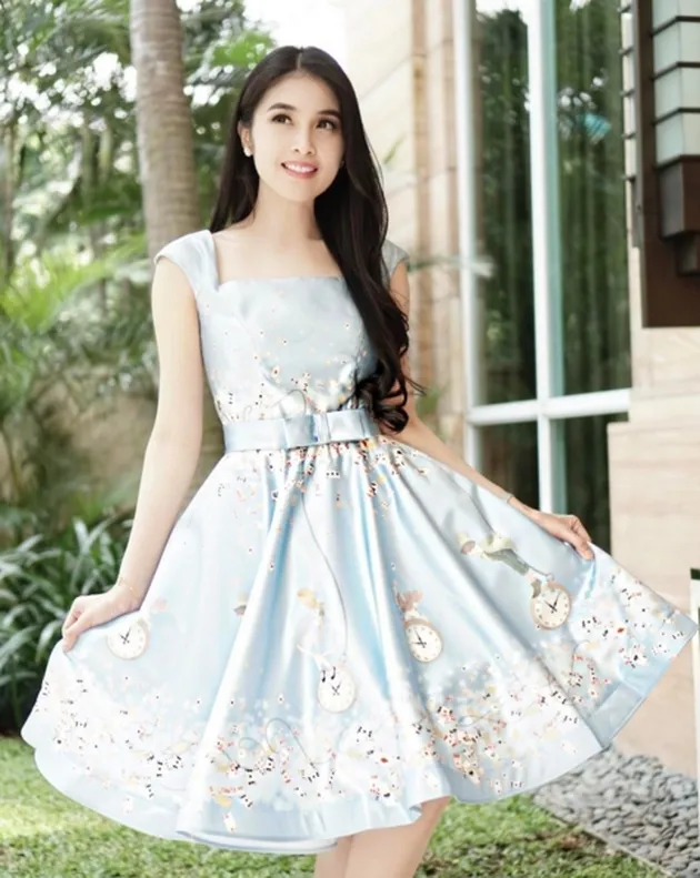 OOTD Disney Sandra Dewi