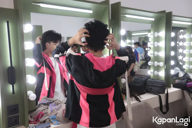 di backstage
