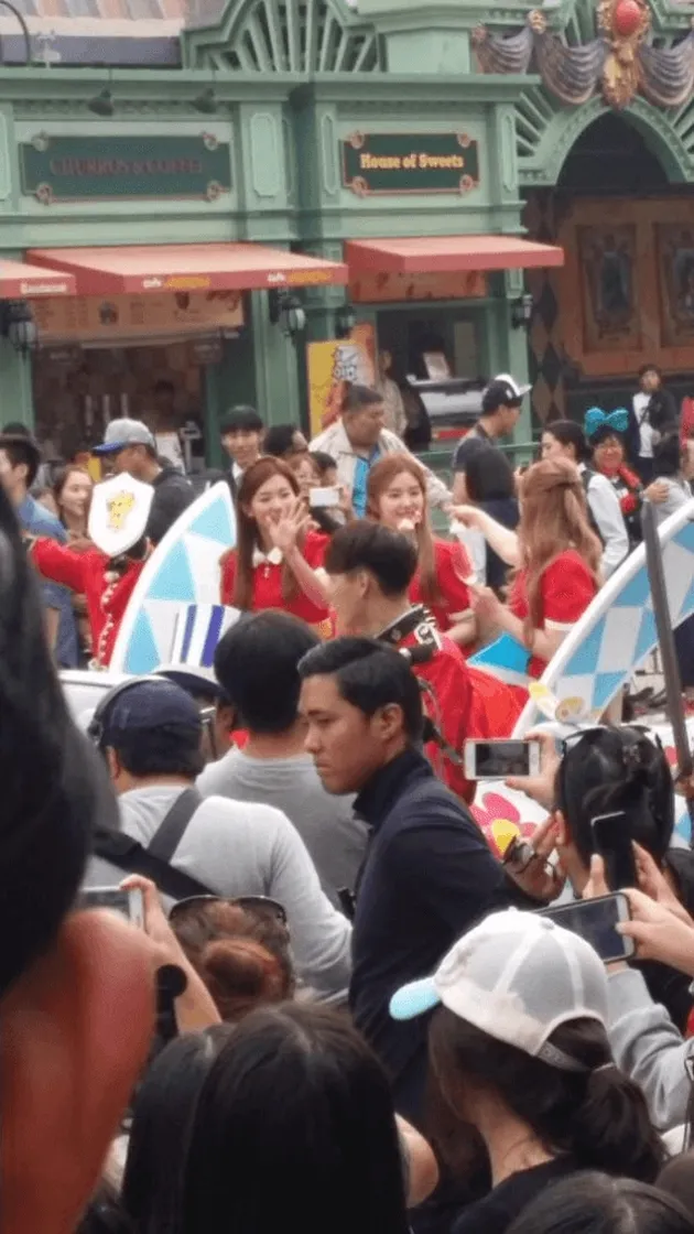 Sungjae BTOB &amp; Joy Red Velvet We Got Married