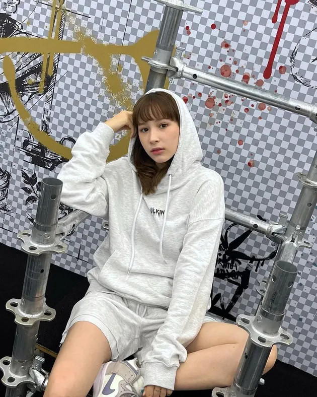 J-Lea, Kakak Heuningkai dan Bahiyyih