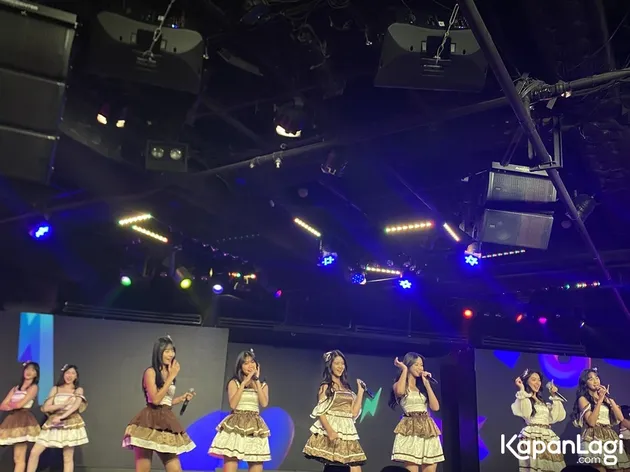 Penampilan JKT 48 di Acara Press Conference Peluncuran Japota Varian Sapi Panggang