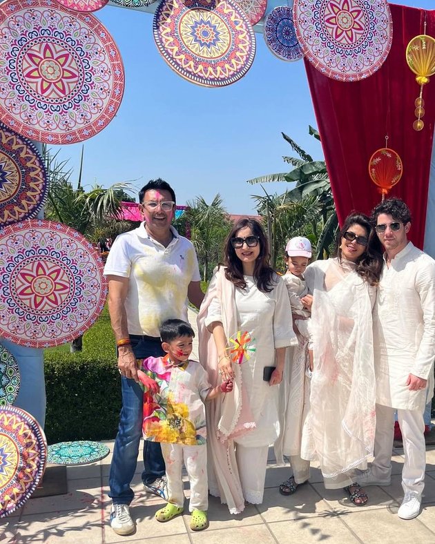 Priyanka Chopra and Nick Jonas Look Stunning Celebrating Holi with Their Daughter