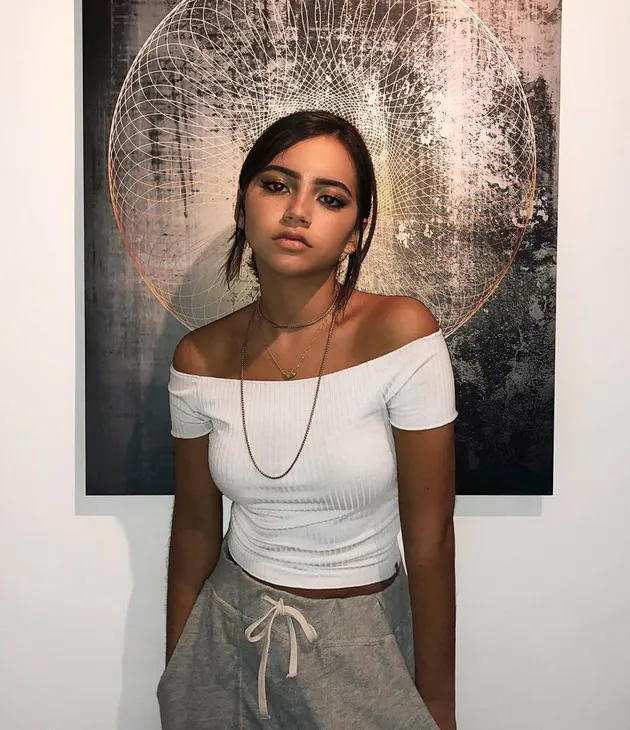Isabela moner