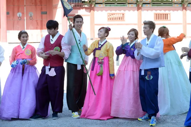 Idol Korea Hanbok