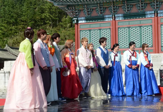 Idol Korea Hanbok