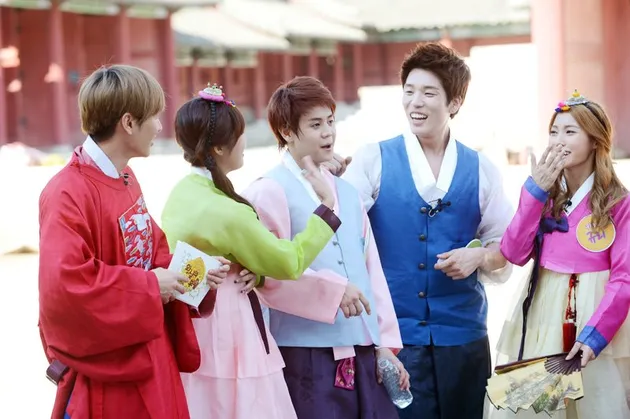 Idol Korea Hanbok