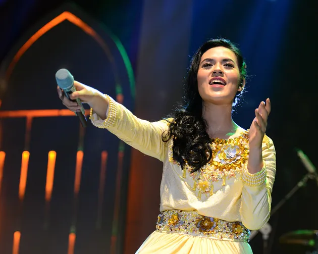 Microphone Raisa