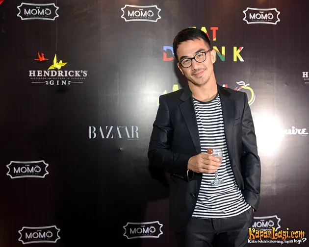 Opening MOMO Restaurant