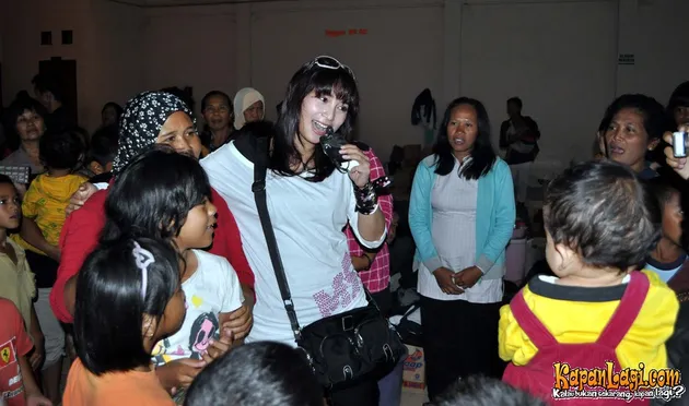 Inka Christie / Slima Band