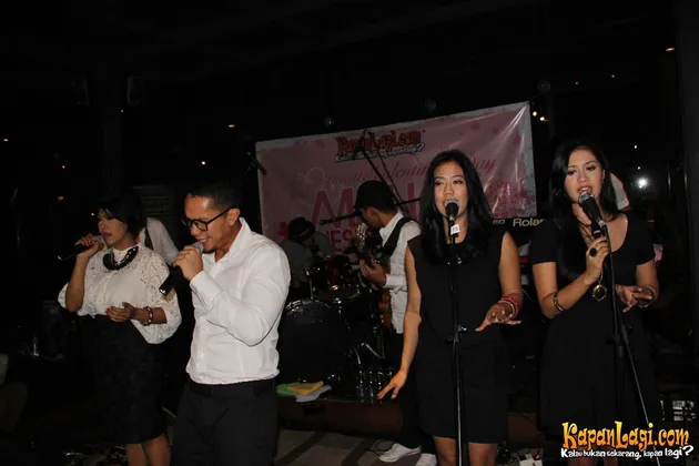 Maliq and D Essentials