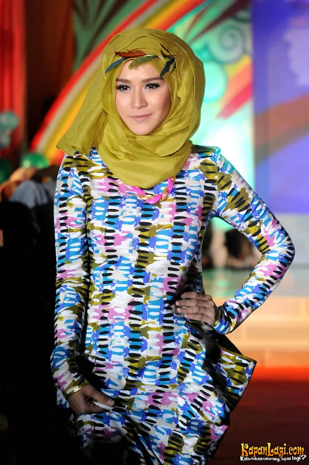 Hijab Zaskia