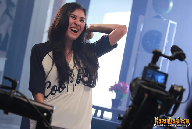 Syahnaz Dan Eighteen Plus