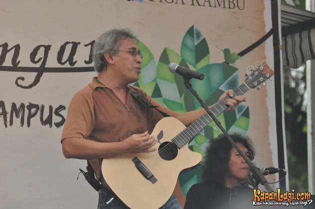 Iwan Fals